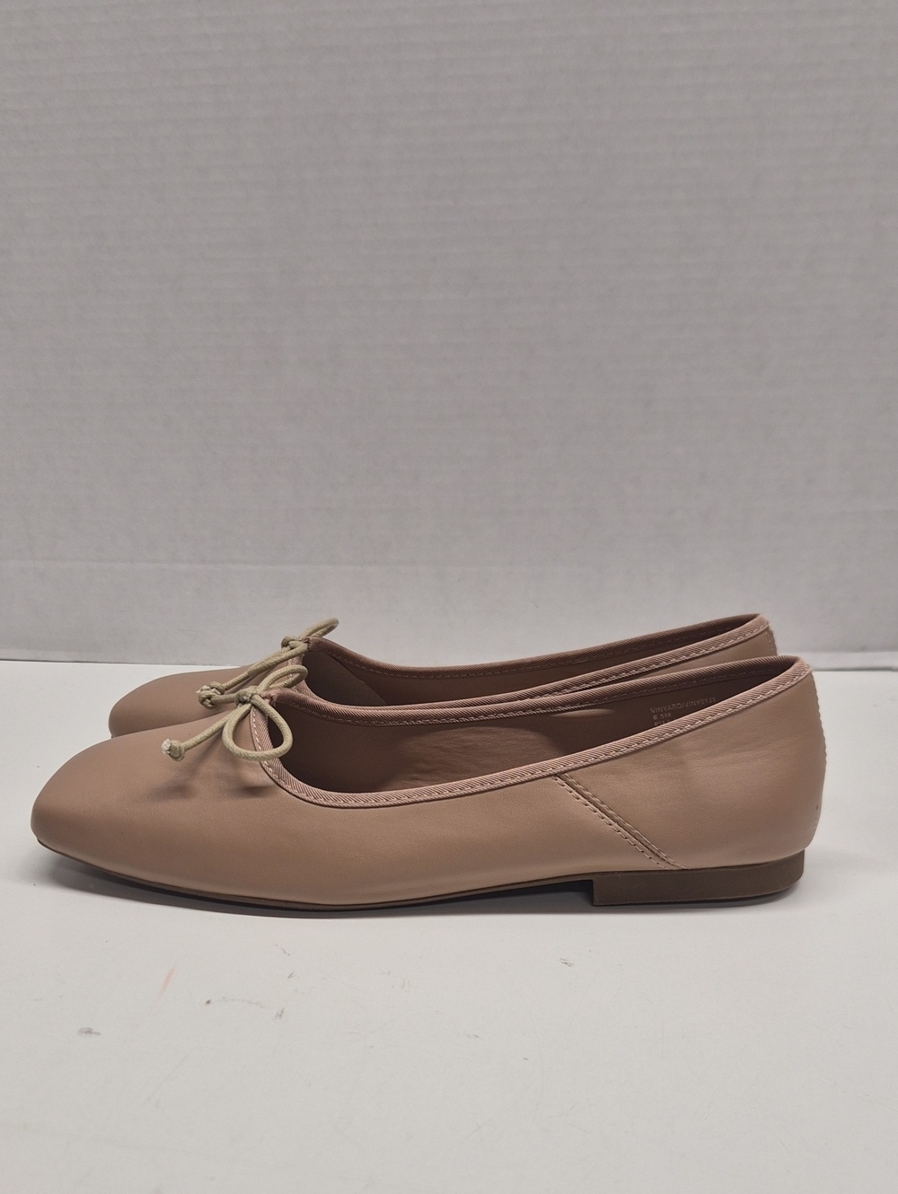 Madden Girl Vinyard Ballet Flats Square Toe Bow Slip On Vegan Nude Tan Size 8.5